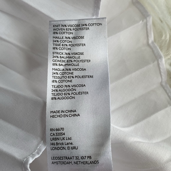 🌸MAEVE LAYERED PLEATED SWEATER🌸 - Picture 9 of 13